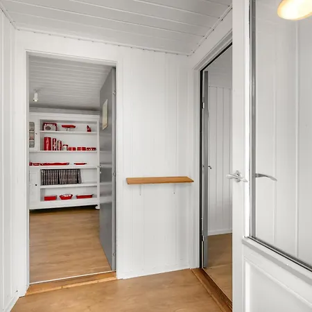 With Enclosure For Dogs, 500 Meters From The North Sea * Ringkøbing