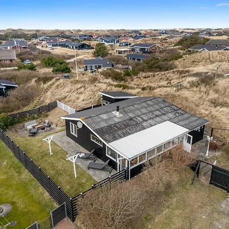 With Enclosure For Dogs, 500 Meters From The North Sea *